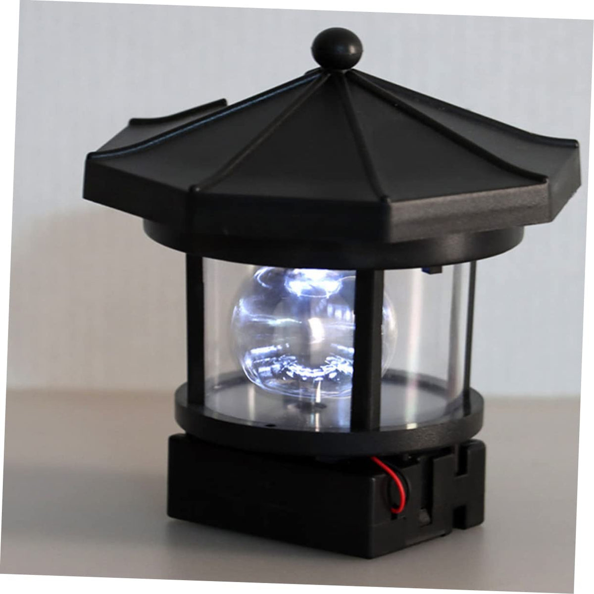 2pcs Solar Powered Rotatable Lighthouse Light R9889