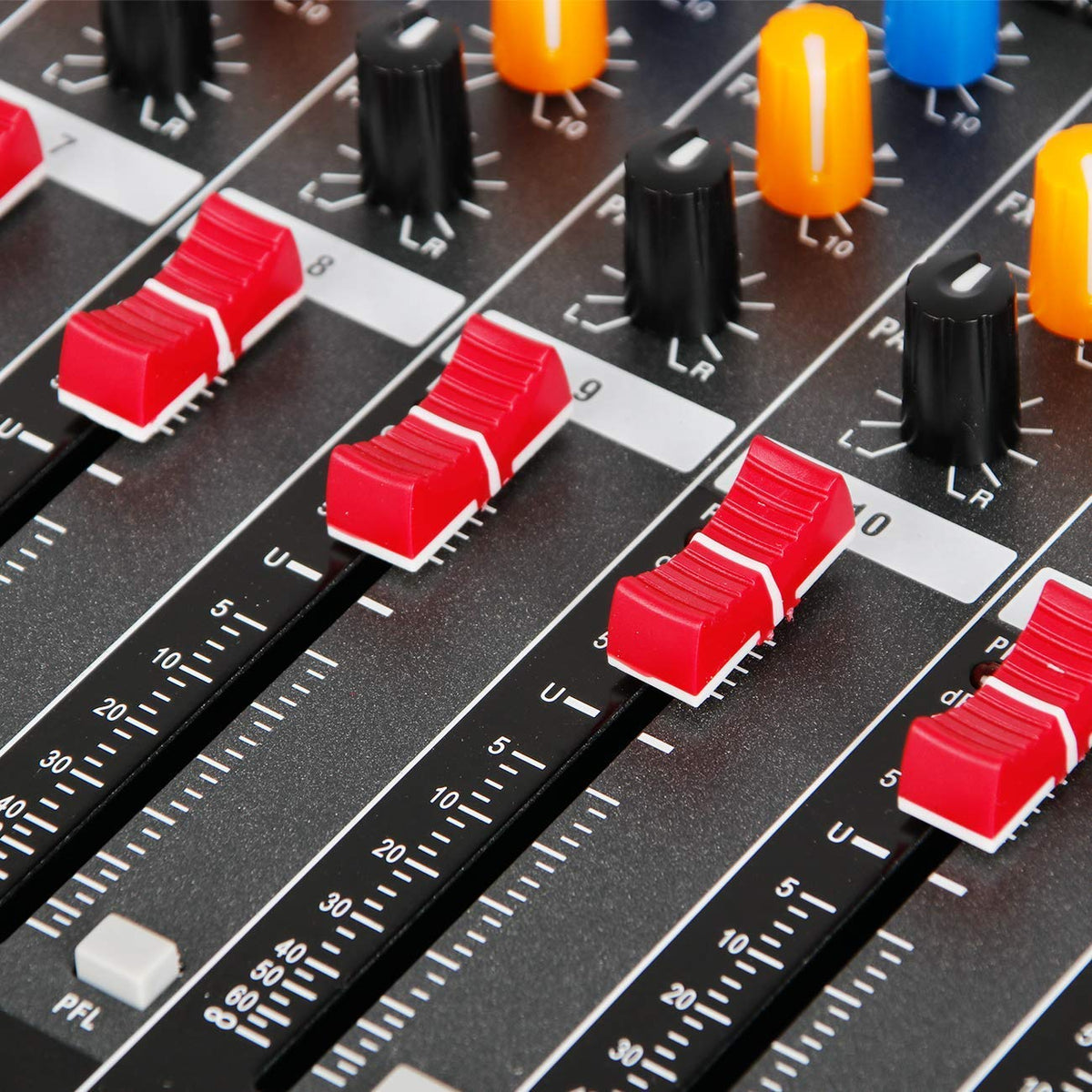 12 Channel Black USB Audio Mixer I777