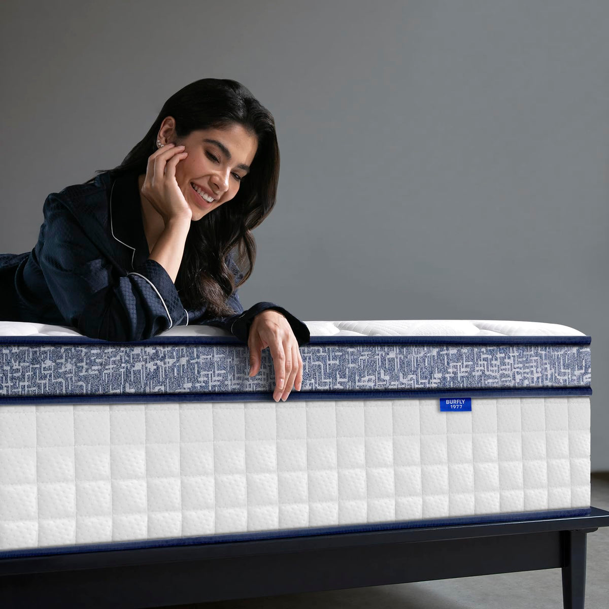 10 inch Cooling Hybrid Full Size Mattress V28438