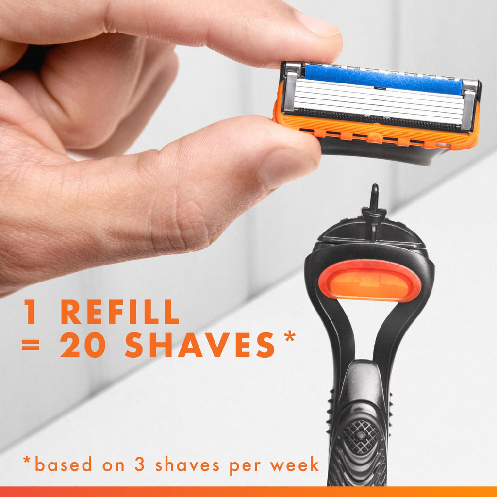 Razor with 4 Blade Refills Q98448