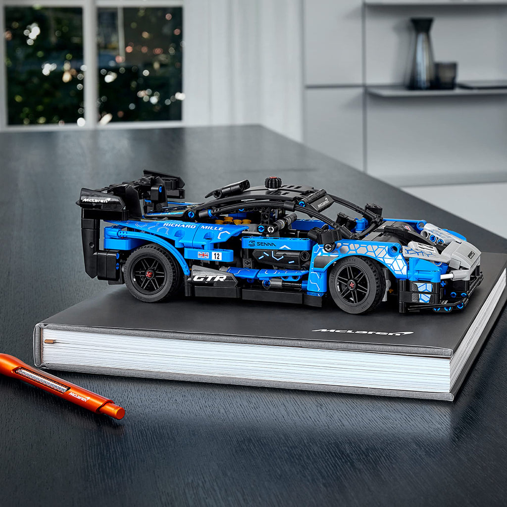 Building Kit Q671141